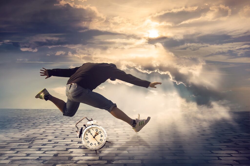 clock, jump, hurry-2743994.jpg